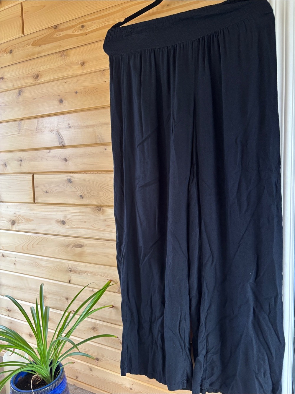 Deb Black Rayon Wide-Leg Pants